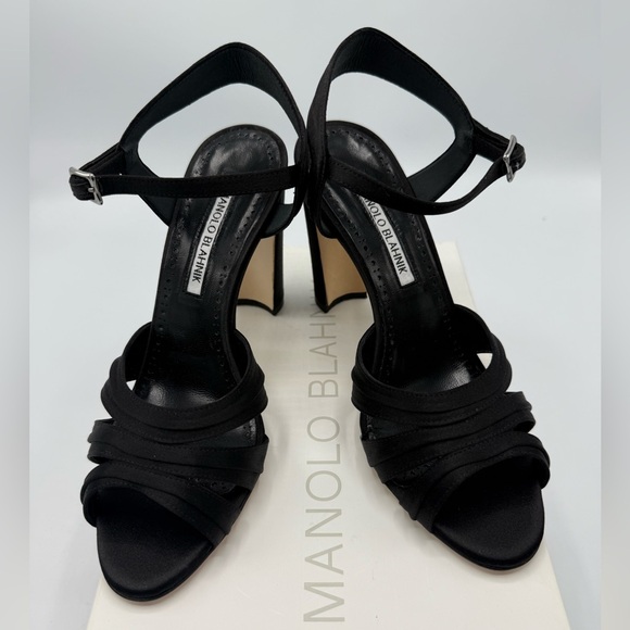 NWB MANOLO BLAHNIK BLACK SATIN GAZO SANDSLS SIZE 37.5 - Picture 1 of 15